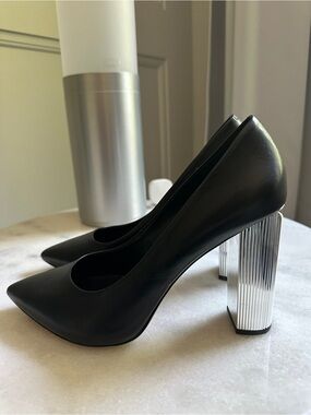 MICHAEL Michael Kors Black Leather Silver Heel Pointed Toe Pumps